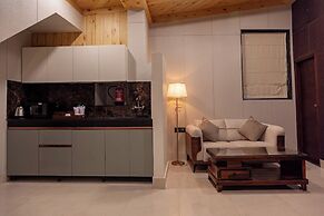 Wisteria Chalet