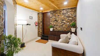 Wisteria Chalet
