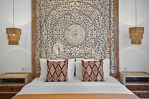 Agie Villa by Kozystay - Canggu