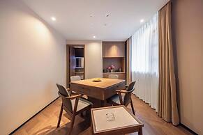 Yi Nian Fangcun Hotel