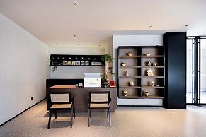 Yi Nian Fangcun Hotel