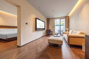 Yi Nian Fangcun Hotel