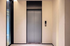 Yi Nian Fangcun Hotel