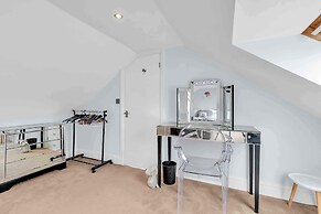 Sea Downs House With Free Parking By My Getaways