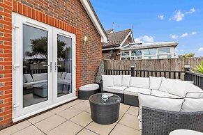 Sea Downs House With Free Parking By My Getaways