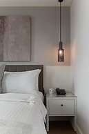 ElEnce Hotel