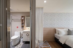 ElEnce Hotel