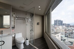 ElEnce Hotel