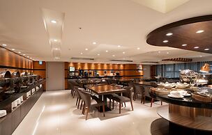 ElEnce Hotel