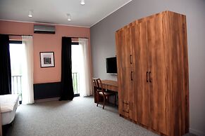 Hotel Chiatureli