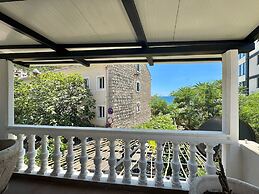 Beachfront Holiday home