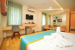 Santrina Hotels