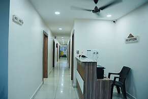 Sri Saaradhi Grand