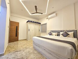 City Serviced Apartment