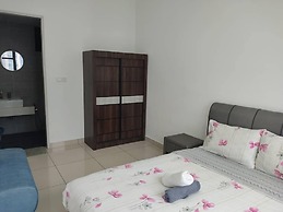 Trion Hotel Suites By Havenza