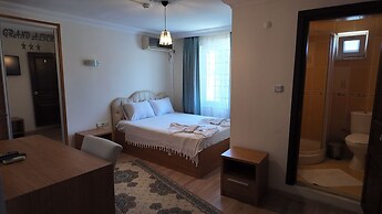 GRAND ALVER OTEL