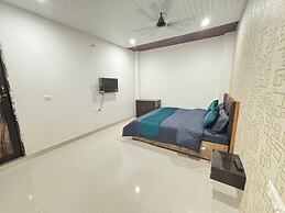 Aangan Guest House
