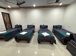 Aangan Guest House