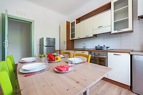 L' Ali Apartment Noci