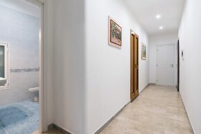 Febe Apartment by Wonderful Italy