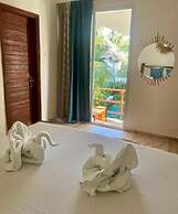 CEZERE THE PALM HOTEL