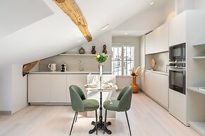 1537 Bourg Tibourg