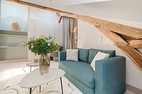 1537 Bourg Tibourg