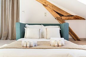 1537 Bourg Tibourg
