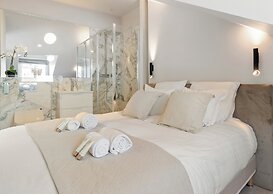 1537 Bourg Tibourg
