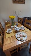 Grofftau Cottage - Sleeps 4 & Free Parking