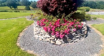 Grofftau Cottage - Sleeps 4 & Free Parking