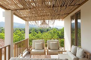 Ginevra Khaolak