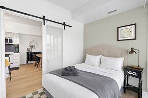 Harbourline Suites