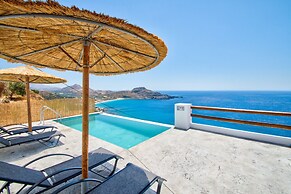Pyrgos Exclusive Villas