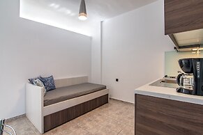 Mythos apartments