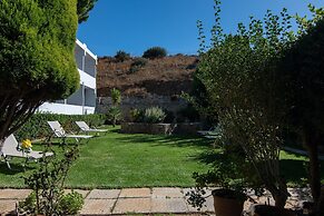 Mythos apartments