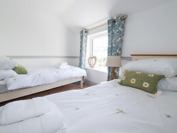 Hilldene