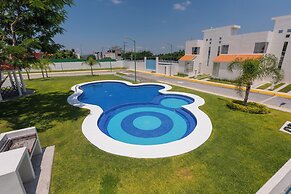 FFamily House & Water Park Tlayecac 3 BR