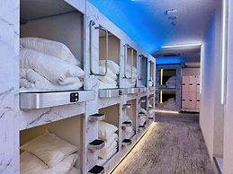 Capsule Hostel Beppu Tower