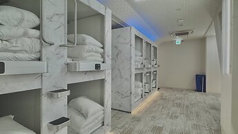 Capsule Hostel Beppu Tower