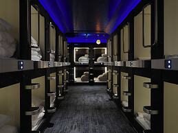 Capsule Hostel Beppu Tower