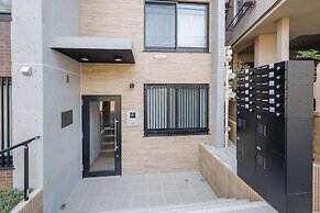 RECO Waseda by Tranova