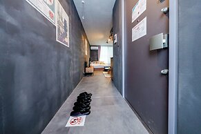Flat K Plum Umegaoka by Tranova