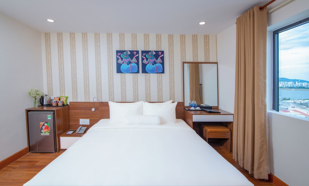 Rest Hotel & Apartment Riverside Da Nang