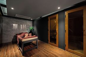 Rest Hotel & Apartment Riverside Da Nang