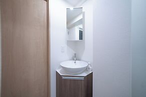 Yamamoto Building by Tranova