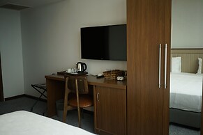 WEEN OTEL