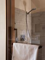 Rediscover Mountain Lodge - Nanshan
