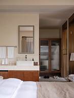 Rediscover Mountain Lodge - Nanshan