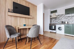 Pirin Sense Apartment Complex